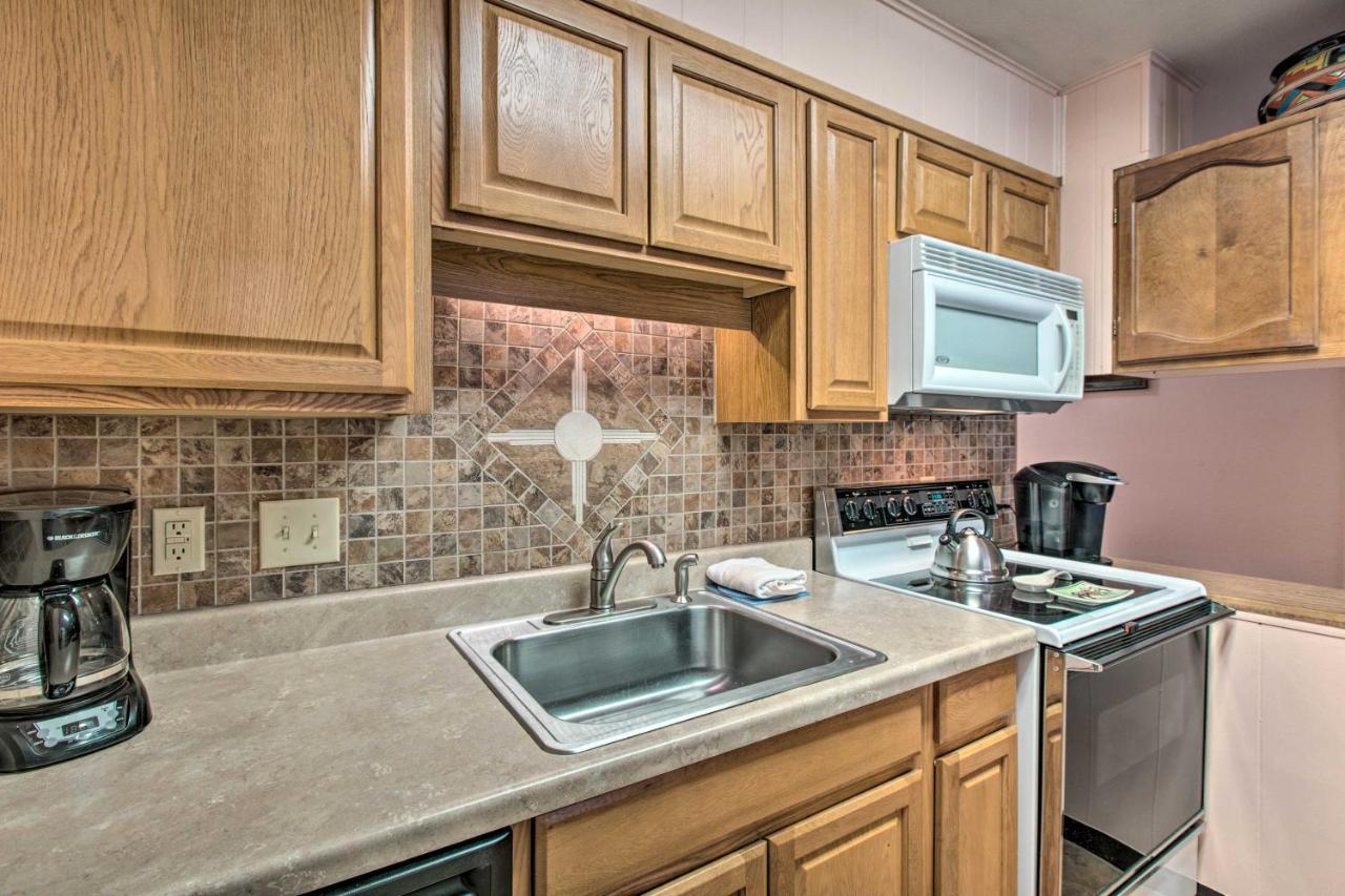 Red River Ski Condo On Main St - Mtn View! Kültér fotó